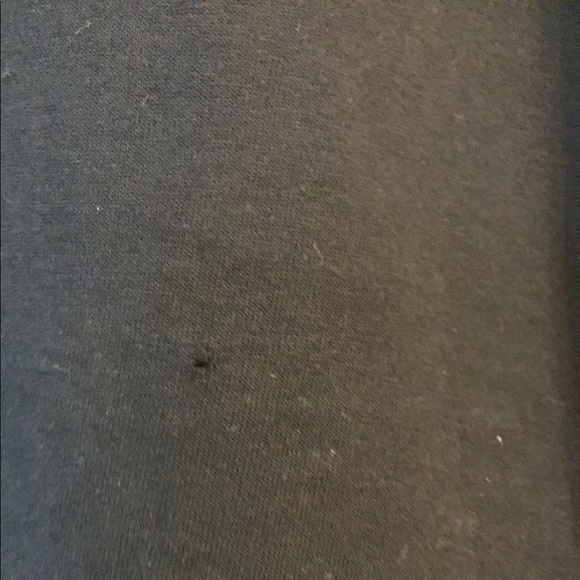 ▪️917▪️ Typography Logo Tshirt - Picture 5 of 5